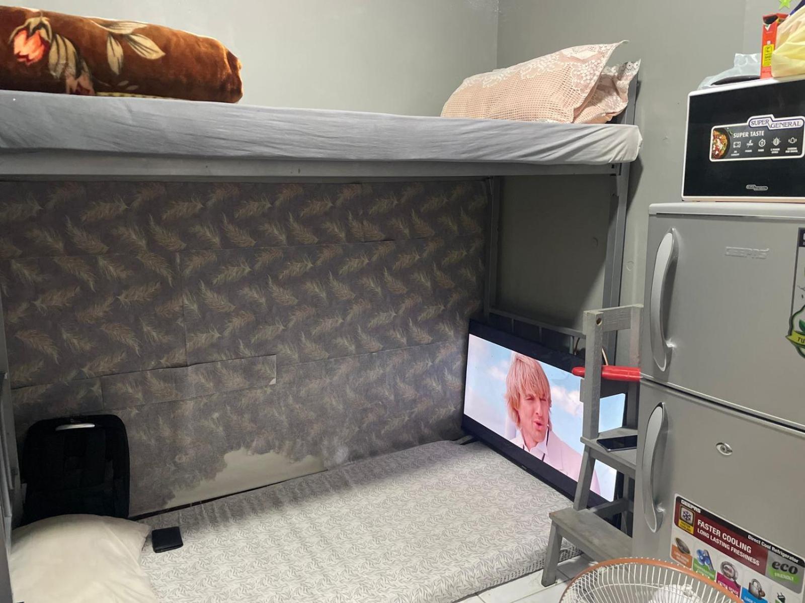 Capsule Bed Hotel Dubai Ngoại thất bức ảnh